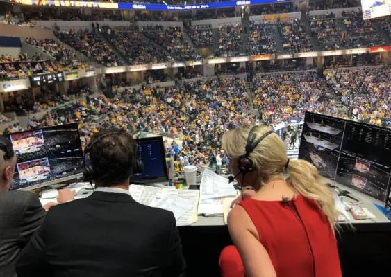 NBA季前赛直播免费看,球迷福利背后的观赛新姿势 NBA季前赛直播免费看,球迷福利背后的观赛新姿势