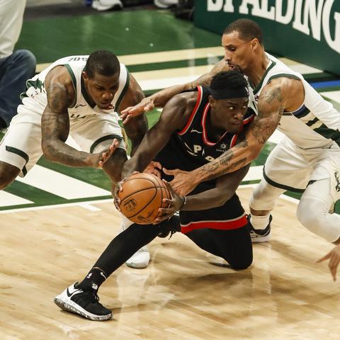 激情碰撞，CCTV5现场直播NBA，见证篮球巅峰时刻