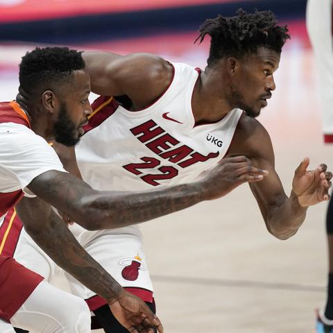 NBA总决赛G4数据解析，掘金压制热火夺赛点，约基奇全能表现再创历史