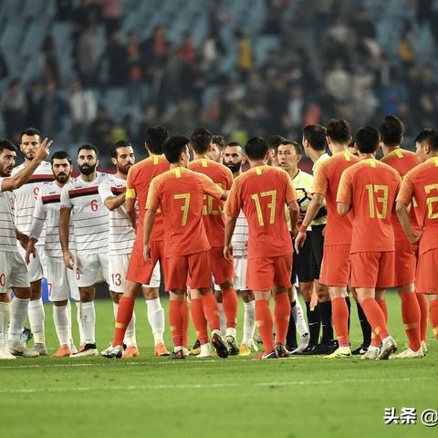 国足什么时间去比赛呢?一场关于等待与希望的全民追问 国足什么时间去比赛呢?一场关于等待与希望的全民追问