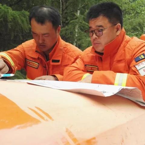 勇士去年阵容名单,一支冠军之师的最后荣光 勇士去年阵容名单,一支冠军之师的最后荣光